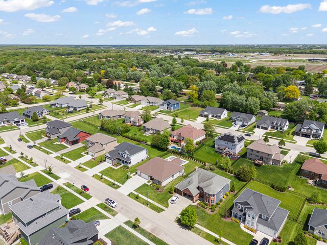 20963 Benjamin Drive, Shorewood, IL 60404