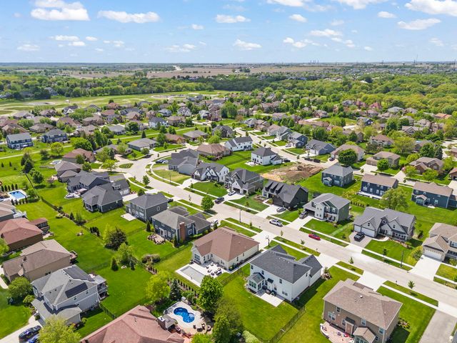 20963 Benjamin Drive, Shorewood, IL 60404