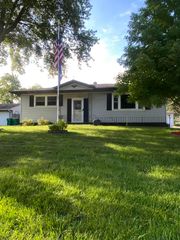 2949 W 76th Lane, Merrillville, IN 46410