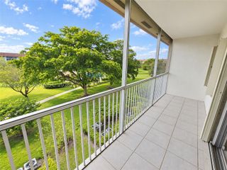 13250 SW 7th Ct 402L, Pembroke Pines, FL 33027