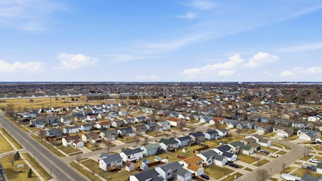 1841 13th Street E, West Fargo, ND 58078