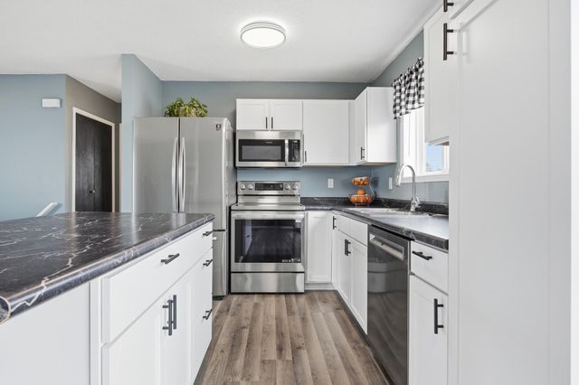 1841 13th Street E, West Fargo, ND 58078