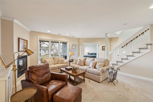 13749 Bay Hill Court, Clive, IA 50325