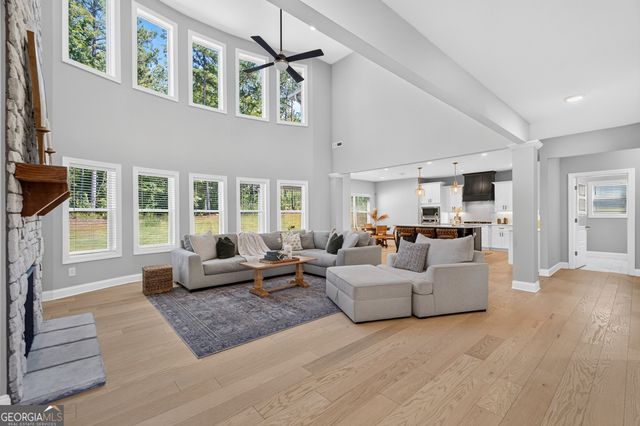 72 Sanders Crossing, Newnan, GA 30263