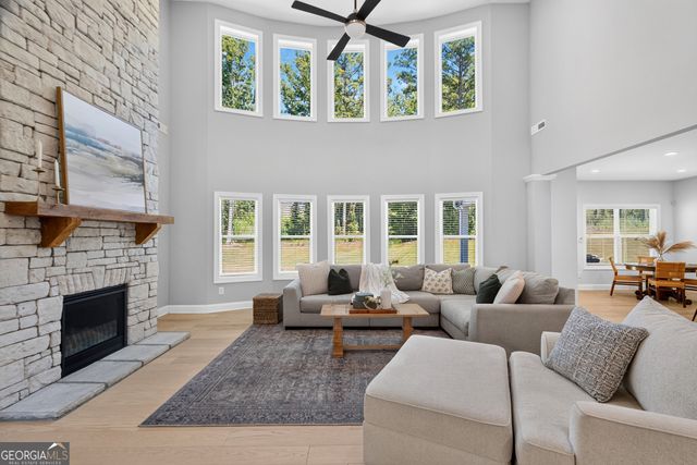 72 Sanders Crossing, Newnan, GA 30263