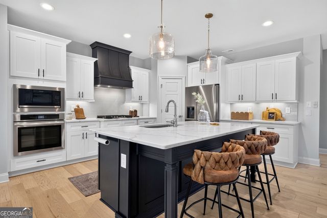 72 Sanders Crossing, Newnan, GA 30263