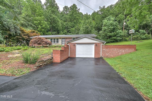 1357 Doe Creek Road, Butler, TN 37640