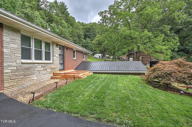 1357 Doe Creek Road, Butler, TN 37640
