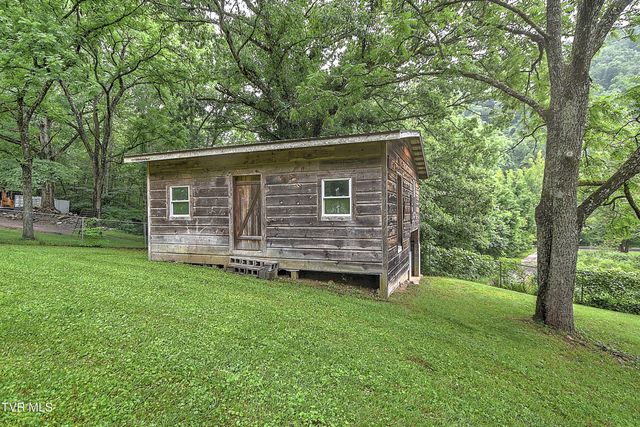 1357 Doe Creek Road, Butler, TN 37640