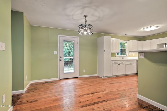 1357 Doe Creek Road, Butler, TN 37640