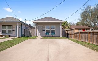 2902 Ruth St, Corpus Christi, TX 78405