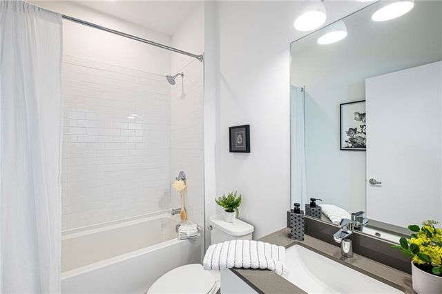 72 Milton Avenue SE 1402, Atlanta, GA 30315
