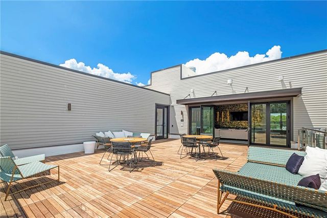 72 Milton Avenue SE 1402, Atlanta, GA 30315