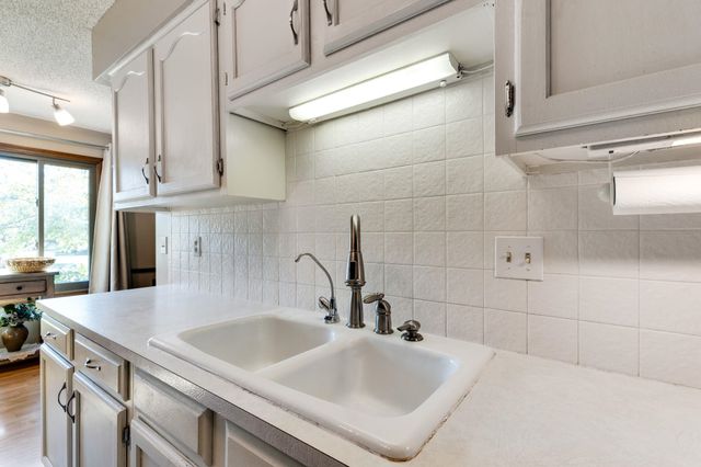 316 Lexington St, Andover, KS 67002