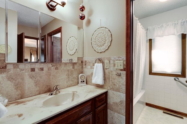 316 Lexington St, Andover, KS 67002