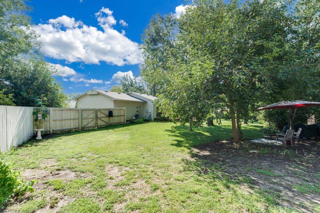 316 Lexington St, Andover, KS 67002