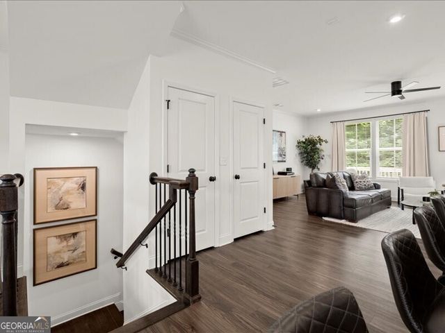 6136 Eves Way, Norcross, GA 30071