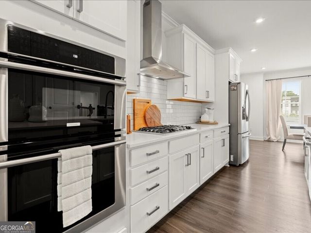 6136 Eves Way, Norcross, GA 30071