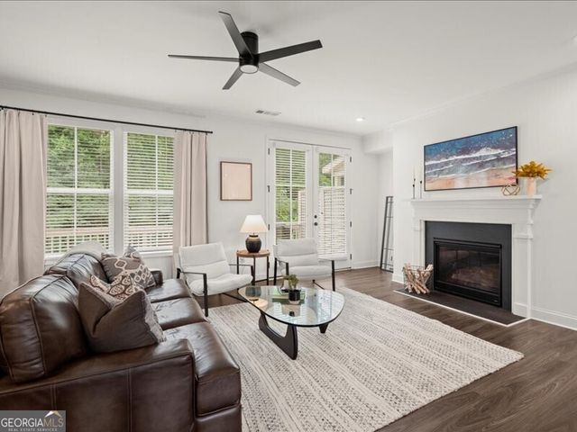 6136 Eves Way, Norcross, GA 30071