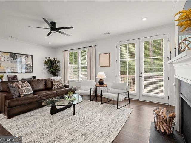 6136 Eves Way, Norcross, GA 30071