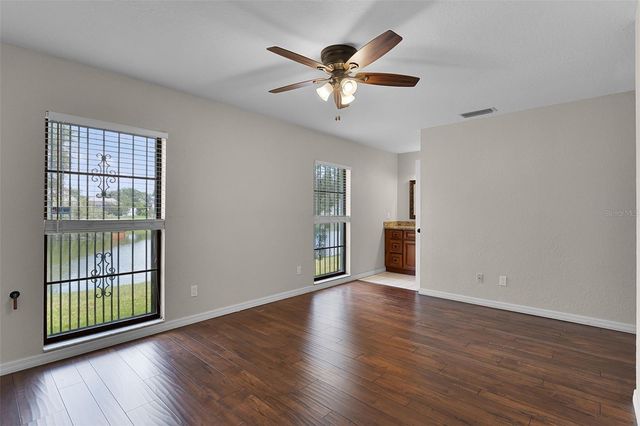 8208 LA SERENA DRIVE, Tampa, FL 33614