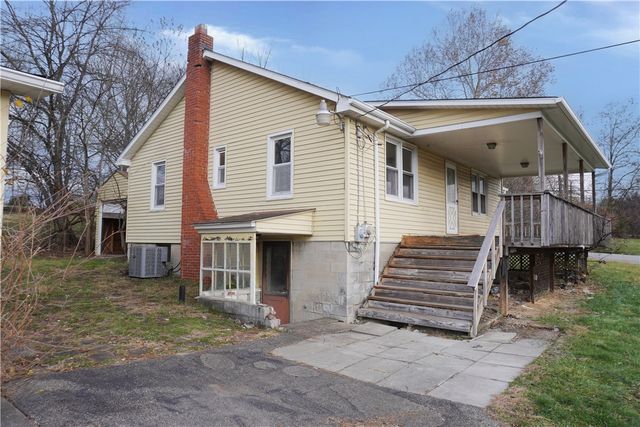 920 Collinsburg Road, Rostraver, PA 15089