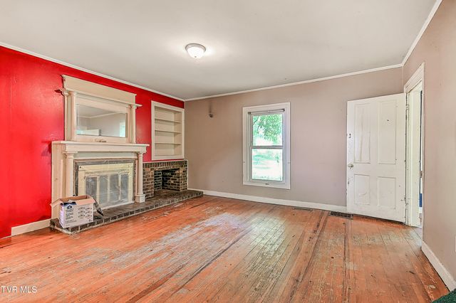301 Keenburg Road Road, Bluff City, TN 37618