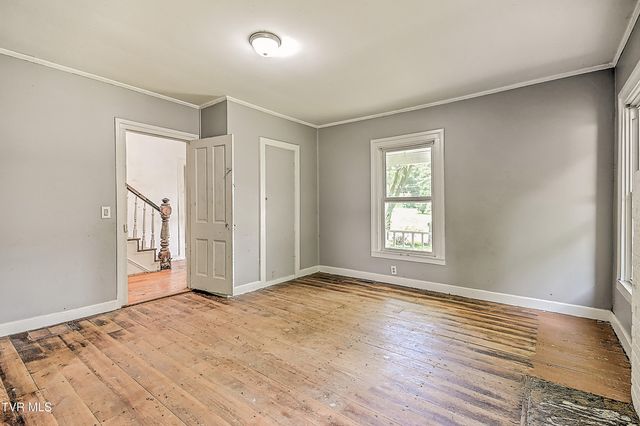 301 Keenburg Road Road, Bluff City, TN 37618