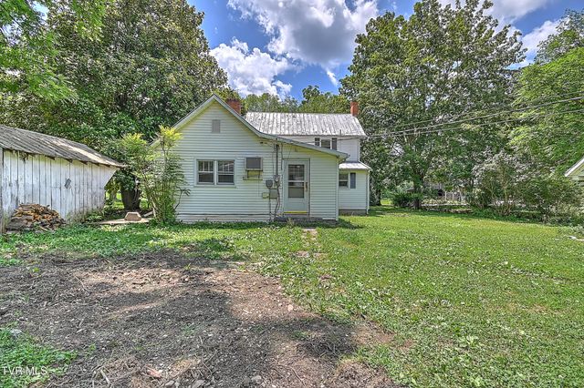 301 Keenburg Road Road, Bluff City, TN 37618