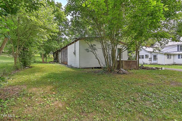 301 Keenburg Road Road, Bluff City, TN 37618