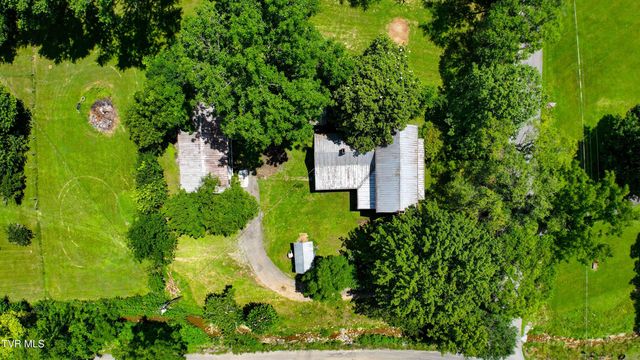 301 Keenburg Road Road, Bluff City, TN 37618