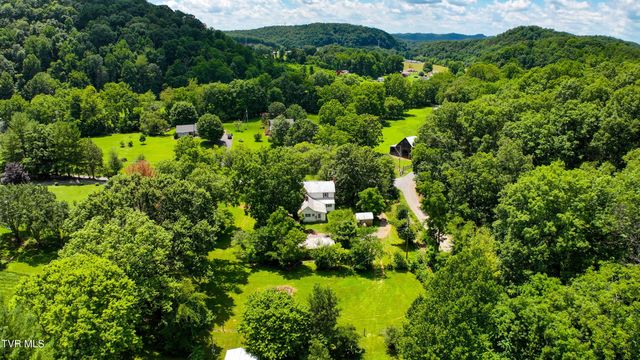 301 Keenburg Road Road, Bluff City, TN 37618