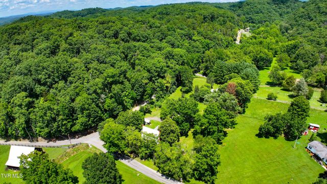 301 Keenburg Road Road, Bluff City, TN 37618