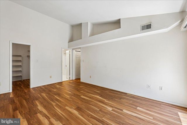 1569 CHURCH HILL PL, Reston, VA 20194