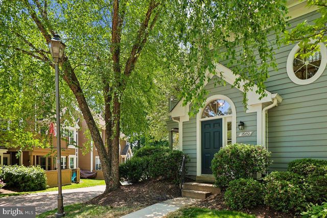 1569 CHURCH HILL PL, Reston, VA 20194