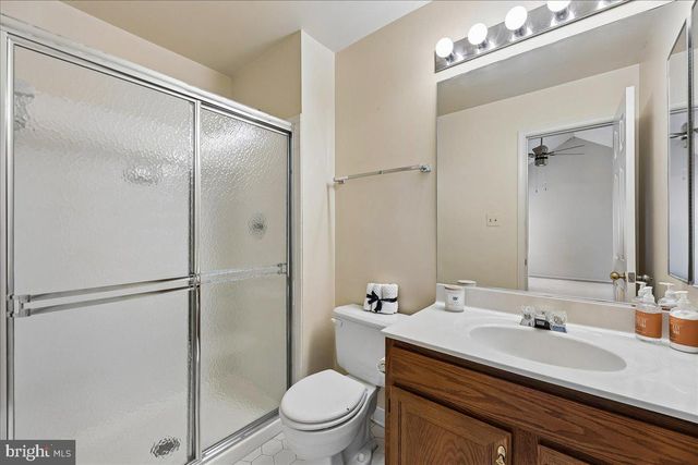 1569 CHURCH HILL PL, Reston, VA 20194