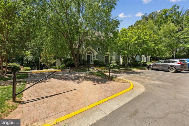 1569 CHURCH HILL PL, Reston, VA 20194