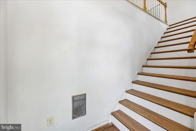 1569 CHURCH HILL PL, Reston, VA 20194