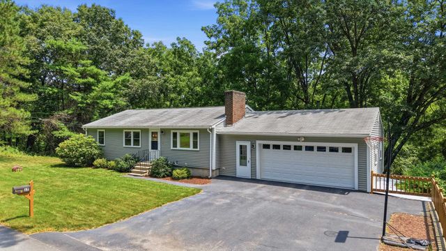 17 Parker Drive, Nashua, NH 03062
