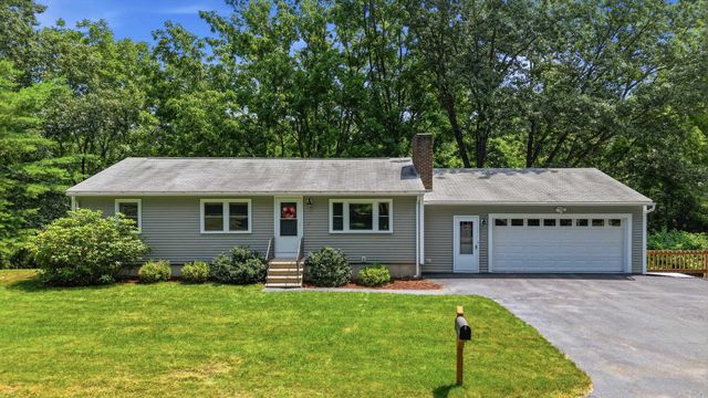 17 Parker Drive, Nashua, NH 03062