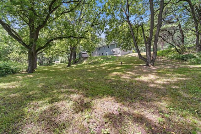 17 Parker Drive, Nashua, NH 03062