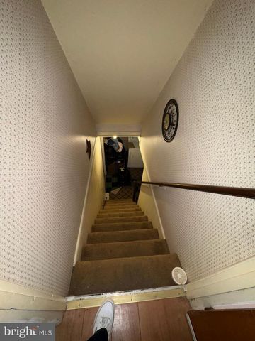 609 W EVESHAM AVE, Magnolia, NJ 08049