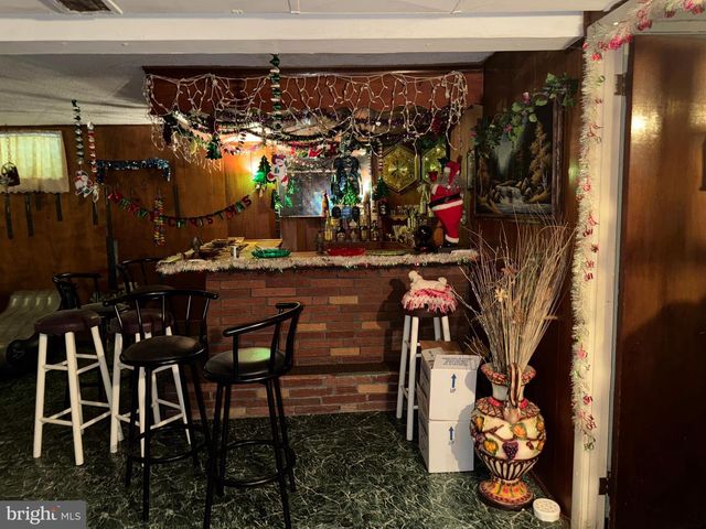 609 W EVESHAM AVE, Magnolia, NJ 08049