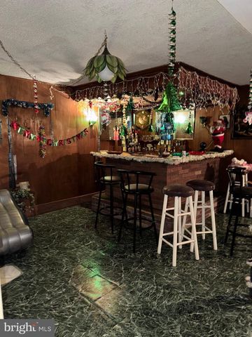 609 W EVESHAM AVE, Magnolia, NJ 08049