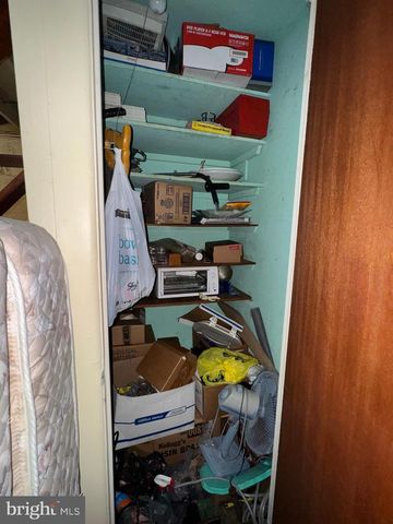 609 W EVESHAM AVE, Magnolia, NJ 08049