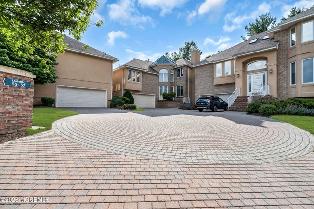 56 Tamarac Court, Holmdel, NJ 07733