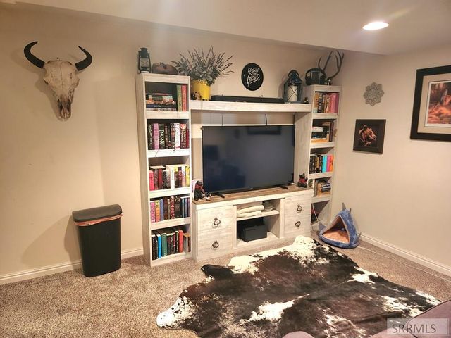 1472 Austin Avenue, Idaho Falls, ID 83404