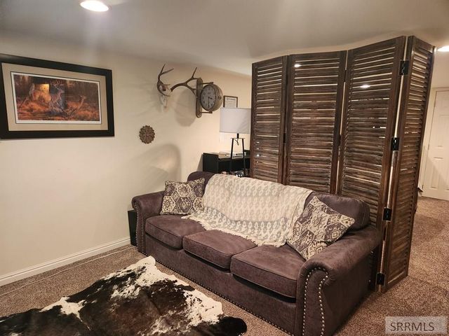 1472 Austin Avenue, Idaho Falls, ID 83404