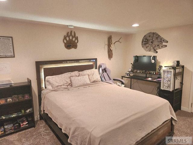 1472 Austin Avenue, Idaho Falls, ID 83404