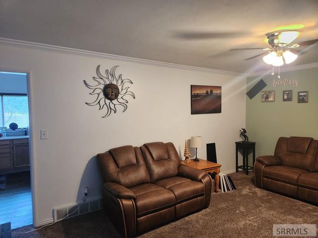 1472 Austin Avenue, Idaho Falls, ID 83404